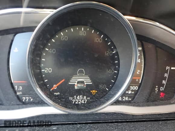 2018 Volvo S60 Inscription Platinum с VIN LYV402HM1JB170408, выставлен на аукционе Copart как лот 47310225 с пробегом 72 247 миль миль и Списание • Salvage title. История ставок и продаж доступна на DreamBid. Изображение 9.