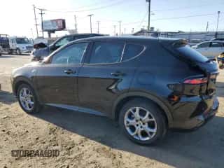 2024 Dodge Hornet R/T z VIN ZACPDFCW5R3A34195, wystawiony jako Copart lot #51636805 z przebiegiem 13 395 mil mil oraz Czysty tytuł • Clean title. Historia ofert i sprzedaży dostępna na DreamBid. Obrazek 2.