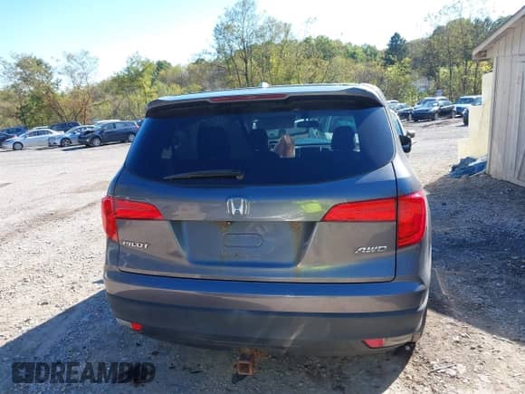 2016 Honda Pilot EX-L z VIN 5FNYF6H55GB007686, wystawiony jako IAAI lot #43396070 z przebiegiem 161 258 mil mil oraz . Historia ofert i sprzedaży dostępna na DreamBid. Obrazek 16.