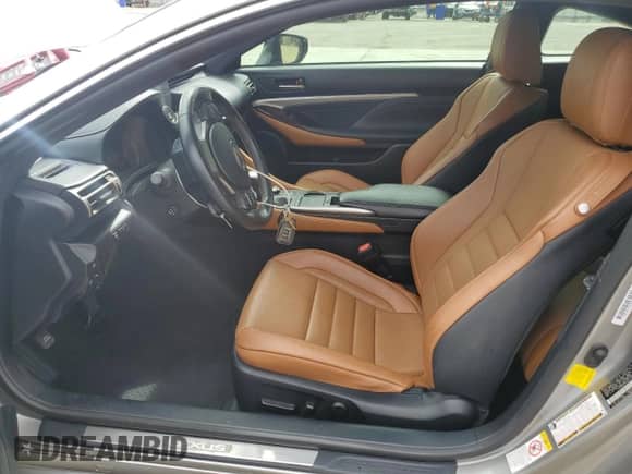 2019 Lexus RC 350 с VIN JTHHZ5BC3K5019711, выставлен на аукционе Copart как лот 85363535 с пробегом 72 963 миль миль и Списание • Salvage title. История ставок и продаж доступна на DreamBid. Изображение 7.