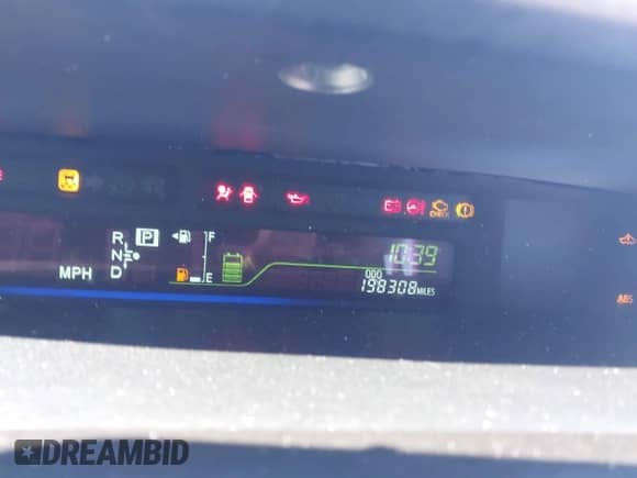 2012 Toyota Prius Two z VIN JTDZN3EUXC3106898, wystawiony jako IAAI lot #43089149 z przebiegiem 198 308 mil mil oraz . Historia ofert i sprzedaży dostępna na DreamBid. Obrazek 7.