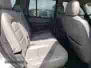 2005 Ford Explorer XLT z VIN 1FMZU63W65UB30889, wystawiony jako Copart lot #59851273 z przebiegiem 132 001 mil mil oraz Szkoda całkowita • Salvage title. Historia ofert i sprzedaży dostępna na DreamBid. Obrazek 11.