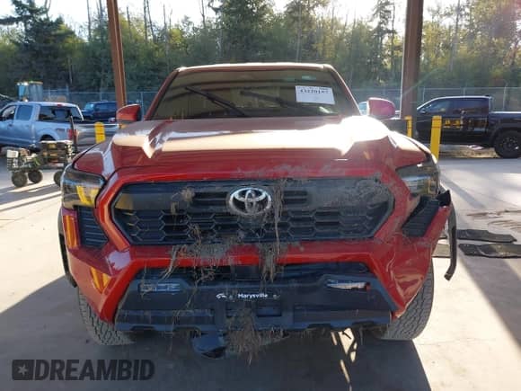 2024 Toyota Tacoma SR5 с VIN 3TYLB5JN6RT023926, выставлен на аукционе IAAI как лот 43220157 с пробегом 35 061 миль миль и . История ставок и продаж доступна на DreamBid. Изображение 12.