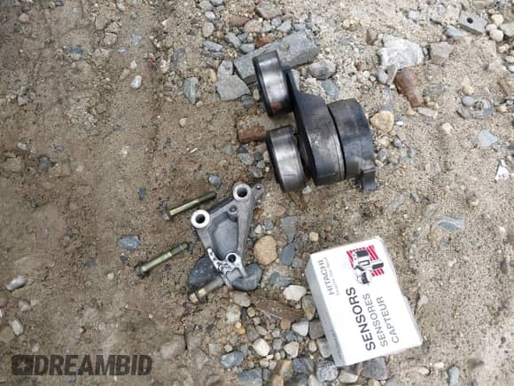 2003 Honda Accord EX with VIN 1HGCM82633A010345, listed as a IAAI auction lot 42811268 with Not provided miles and . Bid and sale history available at DreamBid. Image 12.