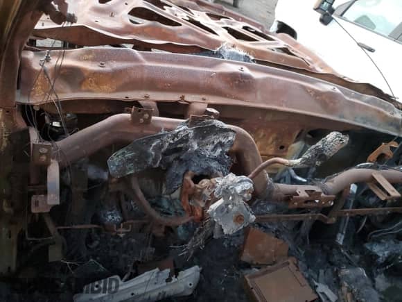 2017 Chevrolet Silverado 3500HD Work Truck с VIN 1GC4KYCY4HF172519, выставлен на аукционе Copart как лот 88859365 с пробегом Не указан миль и Списание • Salvage title. История ставок и продаж доступна на DreamBid. Изображение 8.