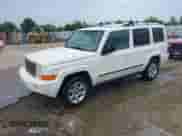 2006 Jeep Commander Limited z VIN 1J8HH58NX6C179429, wystawiony jako IAAI lot #42410804 z przebiegiem 251 985 mil mil oraz . Historia ofert i sprzedaży dostępna na DreamBid. Obrazek 2.