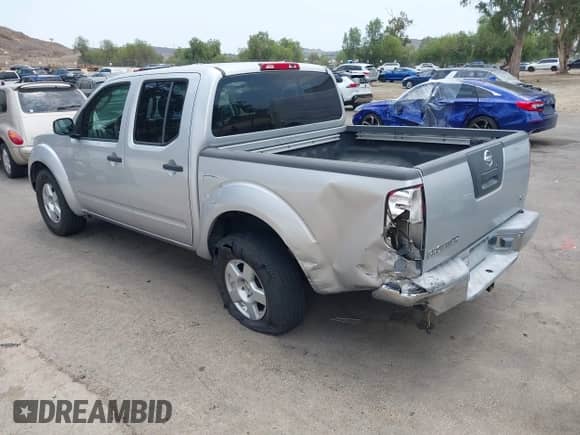 2006 Nissan Frontier SE с VIN 1N6AD07U56C459398, выставлен на аукционе IAAI как лот 42756580 с пробегом 145 988 миль миль и . История ставок и продаж доступна на DreamBid. Изображение 3.