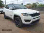 2019 Jeep Compass Latitude with VIN 3C4NJDBB6KT792170, listed as a IAAI auction lot 42636625 with 58,300 mi miles and . Bid and sale history available at DreamBid. Image 1.