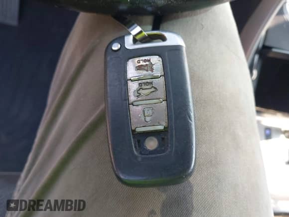 2013 Hyundai Elantra GLS z VIN KMHDH4AEXDU656597, wystawiony jako IAAI lot #42389315 z przebiegiem 173 093 mil mil oraz . Historia ofert i sprzedaży dostępna na DreamBid. Obrazek 11.