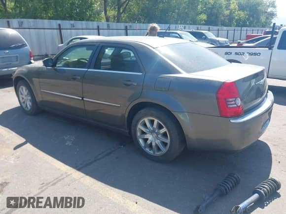 2008 Chrysler 300 Limited with VIN 2C3KA33G58H176537, listed as a IAAI auction lot 42906085 with 105,040 mi miles and . Bid and sale history available at DreamBid. Image 3.