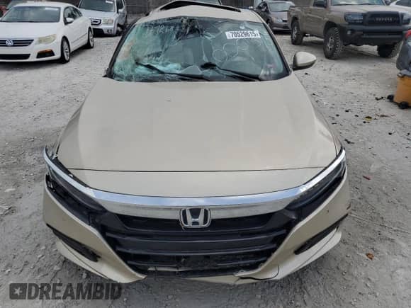 2020 Honda Accord Touring с VIN 1HGCV2F9XLA000345, выставлен на аукционе Copart как лот 70529615 с пробегом 93 129 миль миль и Чистый • Clean title. История ставок и продаж доступна на DreamBid. Изображение 5.