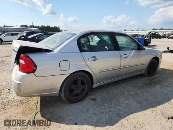 2008 Chevrolet Malibu Classic LT z VIN 1G1ZT58N88F120061, wystawiony jako Copart lot #71159515 z przebiegiem 209 123 mil mil oraz Szkoda całkowita • Salvage title. Historia ofert i sprzedaży dostępna na DreamBid. Obrazek 3.
