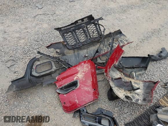 2017 Jeep Grand Cherokee Trailhawk z VIN 1C4RJFLG6HC620166, wystawiony jako IAAI lot #43297350 z przebiegiem 113 848 mil mil oraz . Historia ofert i sprzedaży dostępna na DreamBid. Obrazek 11.