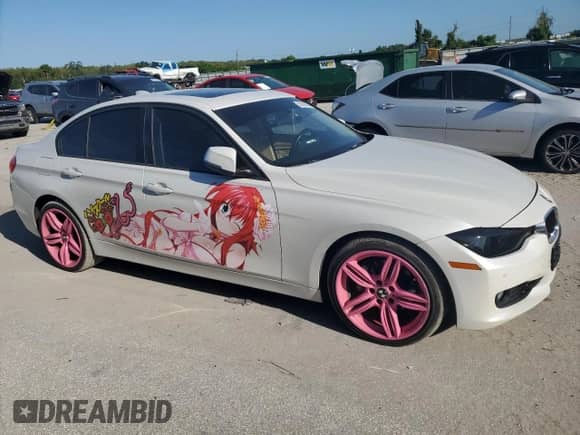 2013 BMW 3 Series 328i с VIN WBA3A5G54DNP20321, выставлен на аукционе Copart как лот 80650805 с пробегом 126 377 миль миль и Списание • Salvage title. История ставок и продаж доступна на DreamBid. Изображение 4.