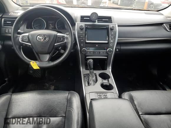 2015 Toyota Camry XSE с VIN 4T1BK1FK2FU568359, выставлен на аукционе Copart как лот 83838665 с пробегом 183 119 миль миль и Списание • Salvage title. История ставок и продаж доступна на DreamBid. Изображение 8.