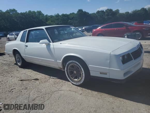 1987 Chevrolet Monte Carlo с VIN 1G1GZ11G1HR119696, выставлен на аукционе Copart как лот 58083555 с пробегом 67 106 миль миль и Чистый • Clean title. История ставок и продаж доступна на DreamBid. Изображение 4.