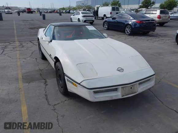 1985 Chevrolet Corvette с VIN 1G1YY0780F5134521, выставлен на аукционе IAAI как лот 42867358 с пробегом 82 609 миль миль и . История ставок и продаж доступна на DreamBid. Изображение 6.
