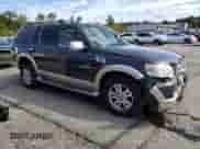 2007 Ford Explorer Eddie Bauer z VIN 1FMEU74E27UB73235, wystawiony jako Copart lot #85557145 z przebiegiem 109 480 mil mil oraz Czysty tytuł • Clean title. Historia ofert i sprzedaży dostępna na DreamBid. Obrazek 4.