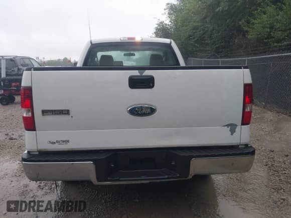 2008 Ford F-150 XL with VIN 1FTRF12238KE85258, listed as a IAAI auction lot 43382195 with 44,126 mi miles and . Bid and sale history available at DreamBid. Image 16.