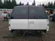 1997 Chevrolet Tahoe z VIN 3GNEC18R7VG122449, wystawiony jako Copart lot #85718304 z przebiegiem Nie podano mil oraz Szkoda całkowita • Salvage title. Historia ofert i sprzedaży dostępna na DreamBid. Obrazek 6.