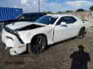 2022 Dodge Challenger GT z VIN 2C3CDZJG2NH238697, wystawiony jako Copart lot #89462575 z przebiegiem 45 061 mil mil oraz Czysty tytuł • Clean title. Historia ofert i sprzedaży dostępna na DreamBid. Obrazek 1.