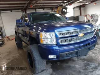 2013 Chevrolet Silverado 1500 LTZ with VIN 3GCPKTE78DG232539, listed as a IAAI auction lot 42544110 with 207,747 mi miles and . Bid and sale history available at DreamBid. Image 1.