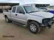 2007 GMC Sierra 1500 SLT с VIN 2GTEK19Z371137665, выставлен на аукционе Copart как лот 75189474 с пробегом 271 832 миль миль и Списание • Salvage title. История ставок и продаж доступна на DreamBid. Изображение 4.