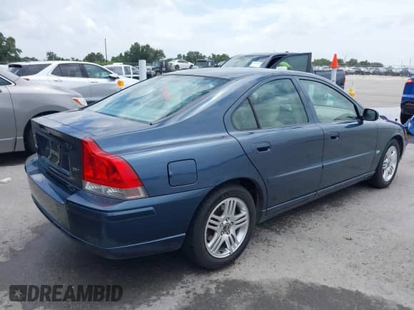 2006 Volvo S60 2.5L Turbo с VIN YV1RS592X62546752, выставлен на аукционе IAAI как лот 42682743 с пробегом 137 974 миль миль и . История ставок и продаж доступна на DreamBid. Изображение 4.