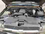 2003 Chevrolet Silverado 1500 LS z VIN 1GCEC19T23E314224, wystawiony jako Copart lot #44704185 z przebiegiem 195 422 mil mil oraz Szkoda całkowita • Salvage title. Historia ofert i sprzedaży dostępna na DreamBid. Obrazek 11.