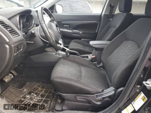 2020 Mitsubishi Outlander ES с VIN JA4AR3AU4LU021339, выставлен на аукционе Copart как лот 82065545 с пробегом 95 626 миль миль и Списание • Salvage title. История ставок и продаж доступна на DreamBid. Изображение 7.