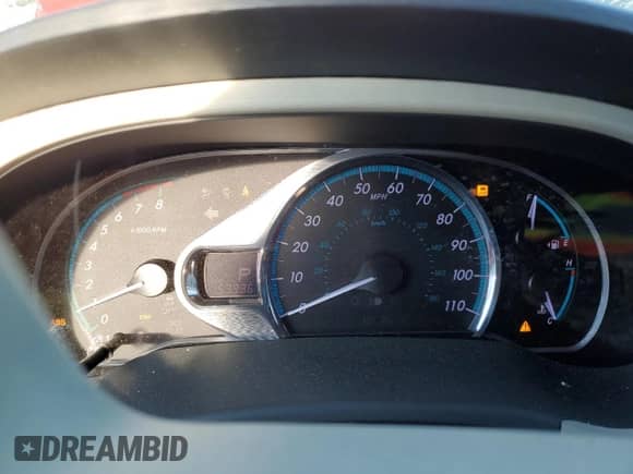 2014 Toyota Sienna XLE с VIN 5TDYK3DC8ES479503, выставлен на аукционе Copart как лот 85530865 с пробегом 153 936 миль миль и Списание • Salvage title. История ставок и продаж доступна на DreamBid. Изображение 9.