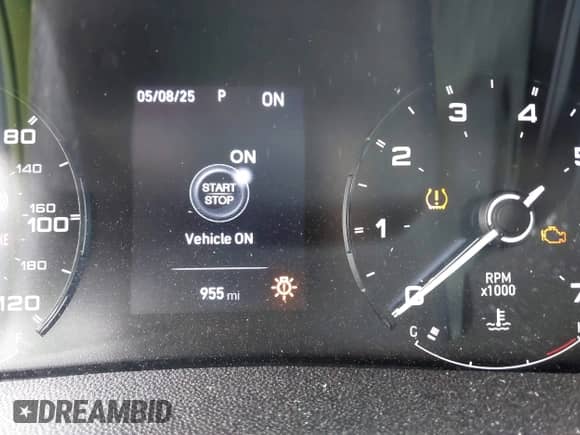 2024 Ram ProMaster Cargo Tradesman z VIN 3C6LRVAG8RE136299, wystawiony jako IAAI lot #42196227 z przebiegiem 955 mil mil oraz . Historia ofert i sprzedaży dostępna na DreamBid. Obrazek 15.