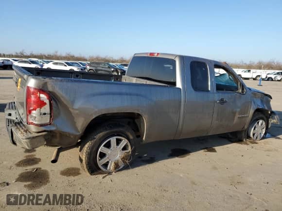 2008 GMC Sierra 1500 Work Truck with VIN 1GTEC19X98Z296159, listed as a Copart auction lot 87528965 with 173,545 mi miles and Salvage title. Bid and sale history available at DreamBid. Image 3.