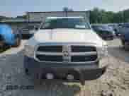 2016 Ram 1500 Tradesman z VIN 1C6RR7FT3GS141464, wystawiony jako Copart lot #59283595 z przebiegiem 238 168 mil mil oraz Czysty tytuł • Clean title. Historia ofert i sprzedaży dostępna na DreamBid. Obrazek 5.