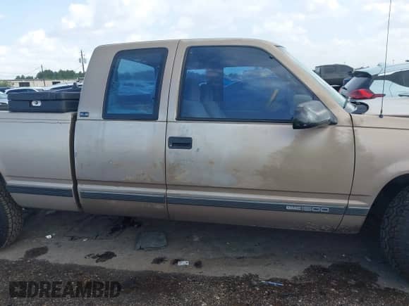 1995 GMC Sierra 1500 с VIN 2GTEC19K8S1530957, выставлен на аукционе IAAI как лот 42994210 с пробегом 224 762 миль миль и . История ставок и продаж доступна на DreamBid. Изображение 12.