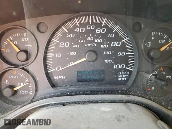 2004 Chevrolet Express Passenger z VIN 1GAHG39U541221463, wystawiony jako Copart lot #64142414 z przebiegiem 140 703 mil mil oraz Czysty tytuł • Clean title. Historia ofert i sprzedaży dostępna na DreamBid. Obrazek 9.