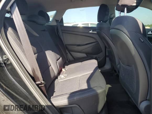 2020 Hyundai Tucson SE с VIN KM8J2CA43LU148444, выставлен на аукционе Copart как лот 61394485 с пробегом 64 018 миль миль и Списание • Salvage title. История ставок и продаж доступна на DreamBid. Изображение 11.