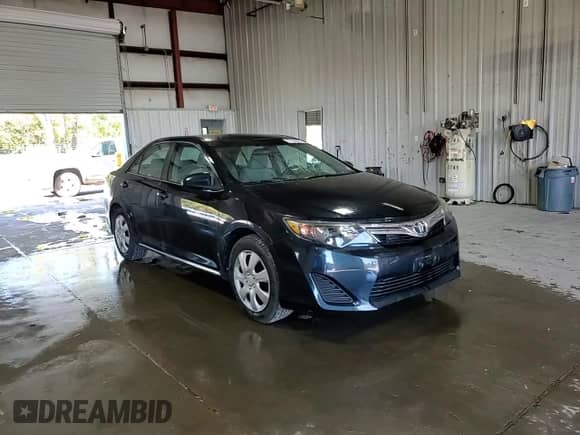 2014 Toyota Camry L с VIN 4T4BF1FK4ER430461, выставлен на аукционе Copart как лот 81196095 с пробегом 98 814 миль миль и Списание • Salvage title. История ставок и продаж доступна на DreamBid. Изображение 14.