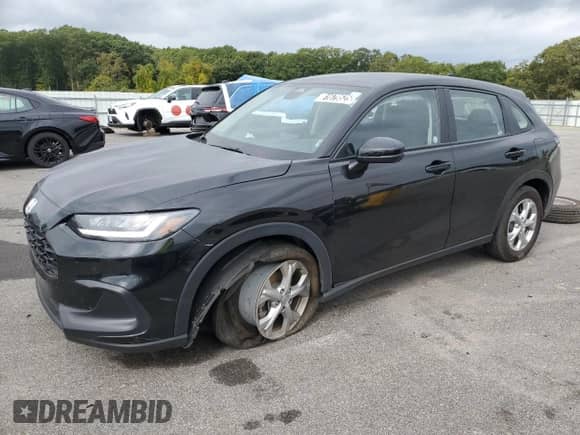 2025 Honda HR-V LX with VIN 3CZRZ1H3XSM744586, listed as a Copart auction lot 81679525 with 18,471 mi miles and Clean title. Bid and sale history available at DreamBid. Image 1.