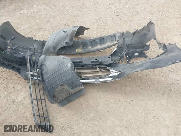 2017 Hyundai Santa Fe 2.0T with VIN 5NMZUDLA8HH045920, listed as a IAAI auction lot 42698147 with 68,609 mi miles and . Bid and sale history available at DreamBid. Image 12.