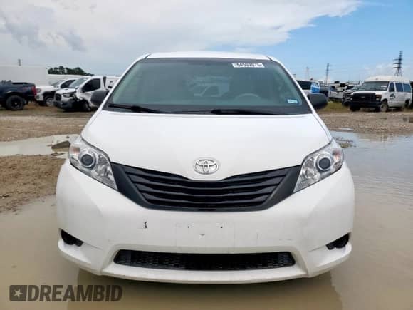 2014 Toyota Sienna L with VIN 5TDZK3DC4ES496156, listed as a Copart auction lot 64507075 with 64,788 mi miles and Salvage title. Bid and sale history available at DreamBid. Image 5.