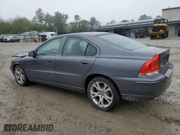 2009 Volvo S60 2.5T с VIN YV1RH592492738199, выставлен на аукционе Copart как лот 55726095 с пробегом 106 939 миль миль и Чистый • Clean title. История ставок и продаж доступна на DreamBid. Изображение 2.