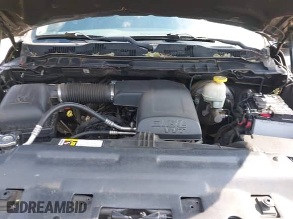 2017 Ram 1500 Express z VIN 1C6RR6KG8HS714587, wystawiony jako IAAI lot #43212402 z przebiegiem 200 275 mil mil oraz . Historia ofert i sprzedaży dostępna na DreamBid. Obrazek 10.