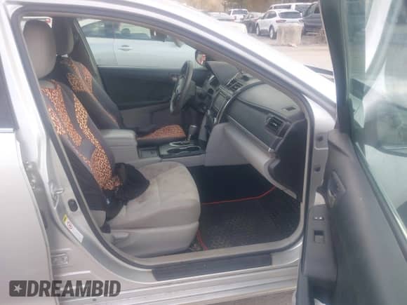 2012 Toyota Camry L с VIN 4T4BF1FK8CR215484, выставлен на аукционе IAAI как лот 43524353 с пробегом 121 972 миль миль и . История ставок и продаж доступна на DreamBid. Изображение 5.