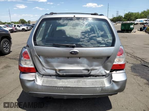 2007 Subaru Forester X with VIN JF1SG65667H703141, listed as a Copart auction lot 60455125 with 274,265 mi miles and Non repairable. Bid and sale history available at DreamBid. Image 6.