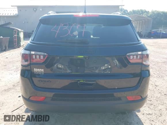 2018 Jeep Compass Latitude с VIN 3C4NJDBB0JT395357, выставлен на аукционе IAAI как лот 42724367 с пробегом 76 825 миль миль и . История ставок и продаж доступна на DreamBid. Изображение 16.
