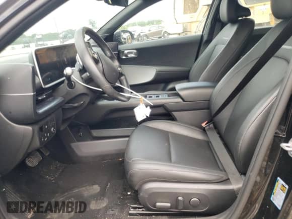 2023 Hyundai Ioniq 6 Preferred z VIN KMHM34AC6PA046196, wystawiony jako Copart lot #64205874 z przebiegiem 48 311 mil mil oraz Szkoda całkowita • Salvage title. Historia ofert i sprzedaży dostępna na DreamBid. Obrazek 7.