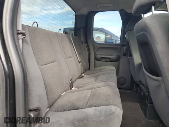 2007 GMC Sierra 1500 Work Truck with VIN 1GTEK19017E507902, listed as a Copart auction lot 80327345 with 199,805 mi miles and Salvage title. Bid and sale history available at DreamBid. Image 10.