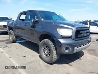 2013 Toyota Tundra with VIN 5TFDY5F12DX317492, listed as a IAAI auction lot 42349525 with 78,972 mi miles and . Bid and sale history available at DreamBid. Image 1.