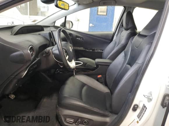 2018 Toyota Prius Plus with VIN JTDKARFP8J3074202, listed as a Copart auction lot 68946305 with 120,666 mi miles and Salvage title. Bid and sale history available at DreamBid. Image 7.